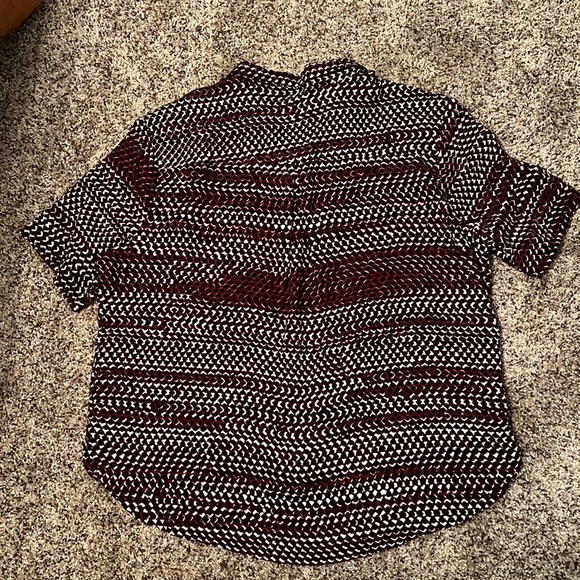 Volcom ladies shirt - Picture 4 of 8